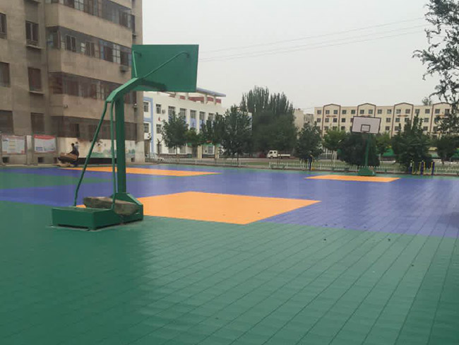 新疆庫車第四小學